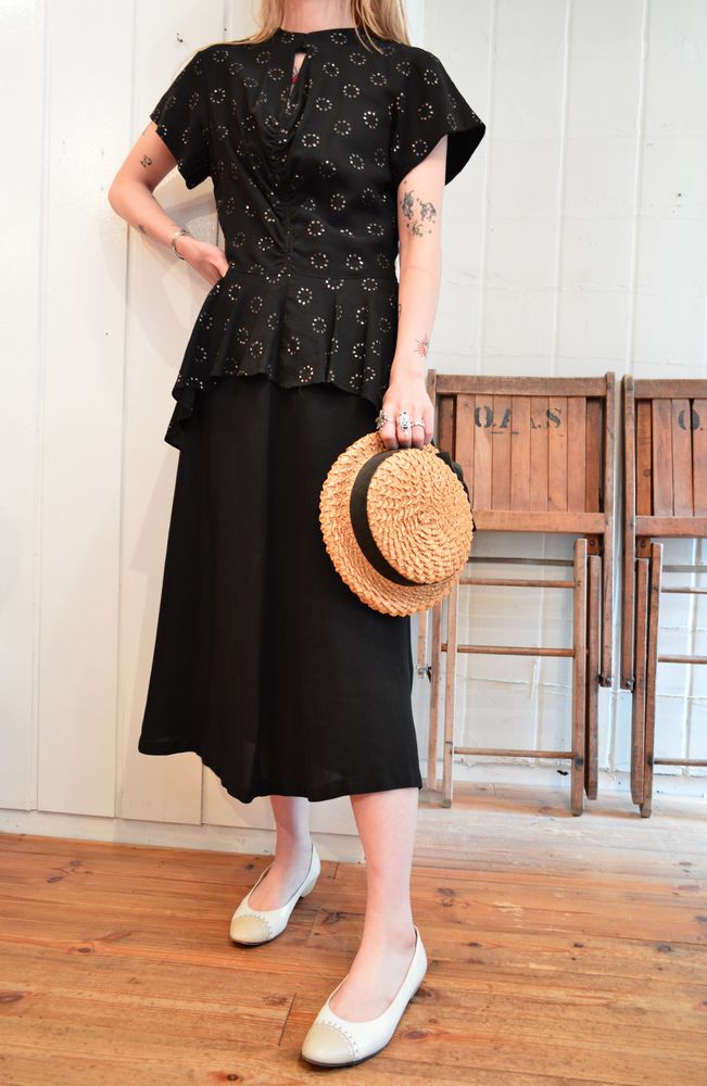 50 60年代ブラック無地ラメ付きペプラムクルーネック半袖ドレス ｆｉｚｚ Select Lady S Vintage Clothing