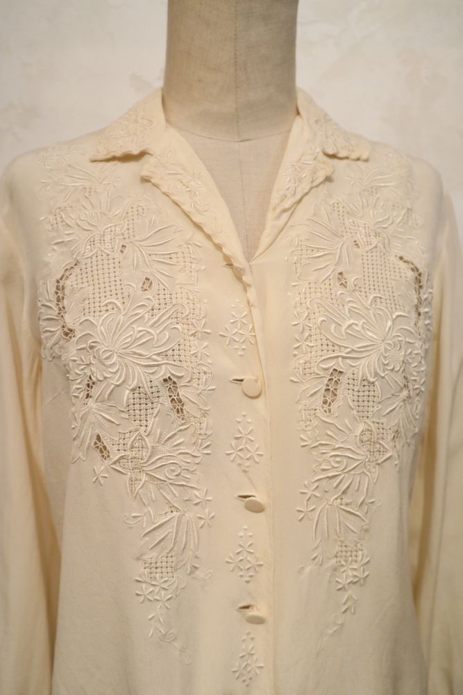 1960's 刺繍デザイン シルク 半袖 チャイナブラウス