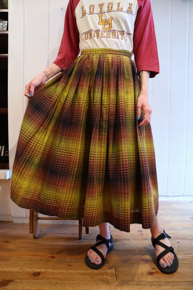 50〜60年代オリーブグリーン×ブラウンチェック柄フレアスカート