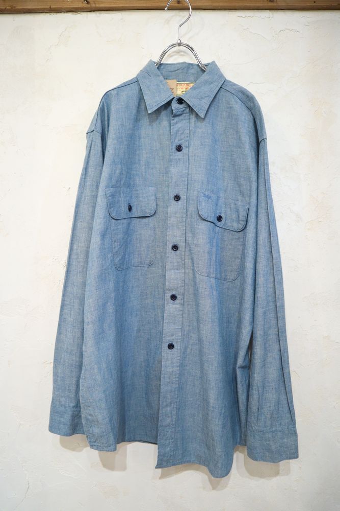 60〜70年代”BUCKHIDE”ライトブルー無地ポケット襟付き長袖シャンブレー