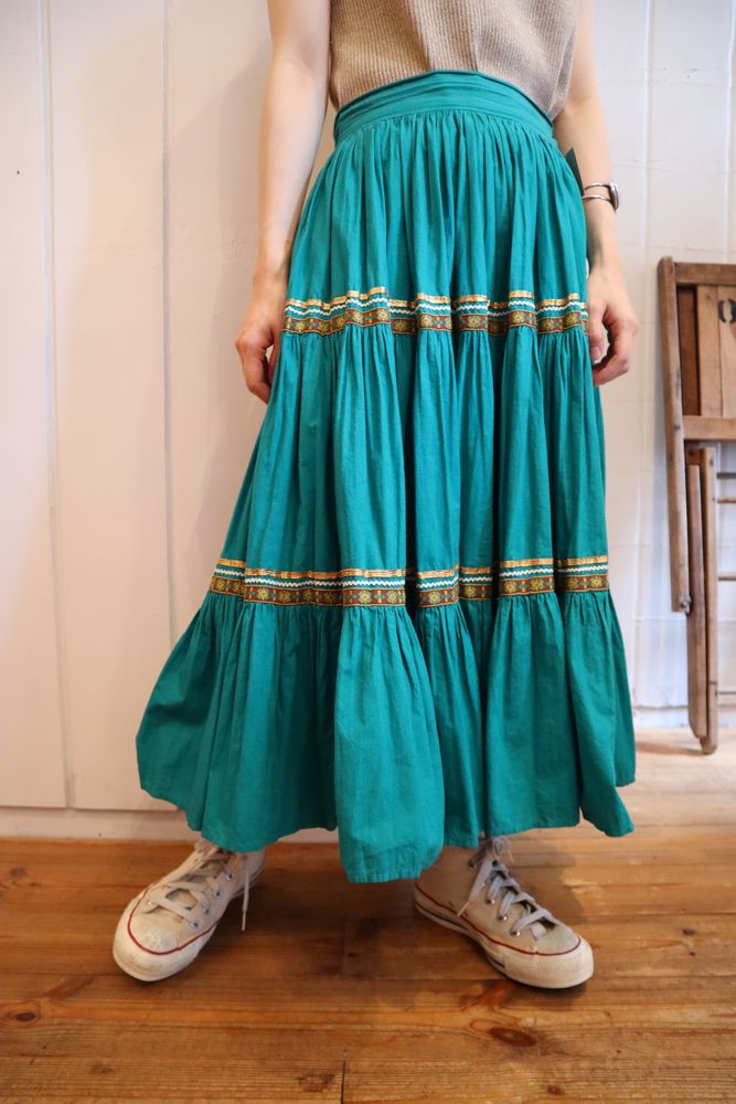 50〜60年代 ヴィンテージ ビンテージ 総刺繍サーキュラースカート