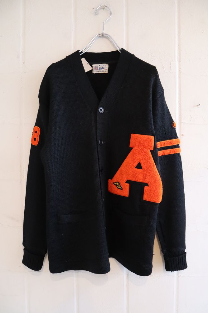 50〜60年代ブラック×オレンジレタードワッペン＆ポケット付き長袖